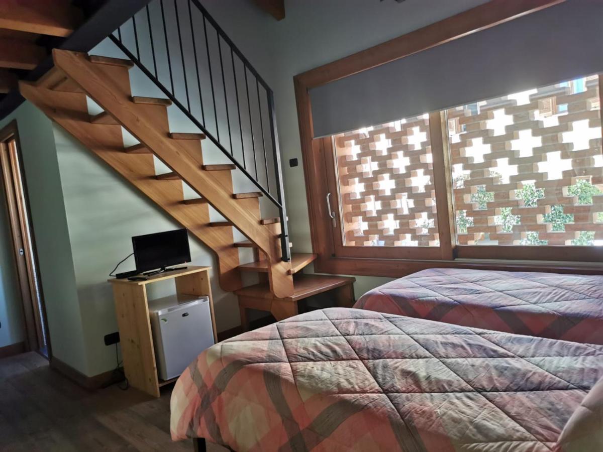 Agriturismo Teresa Delle Fragole Vigano Eksteriør billede
