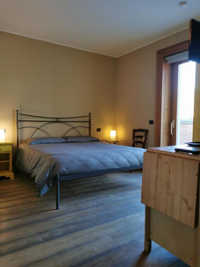 Agriturismo Teresa Delle Fragole Vigano Eksteriør billede
